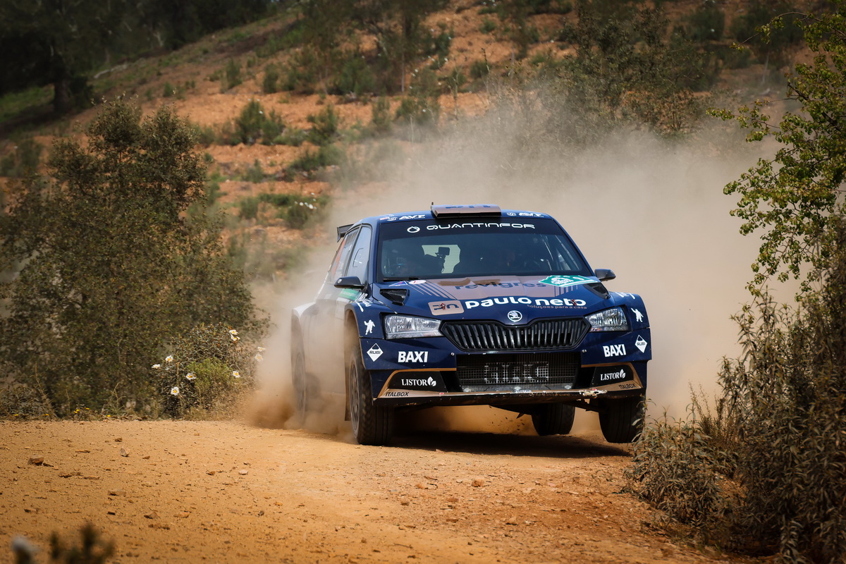 Paulo Neto / Nuno Mota Ribeiro em Skoda Fabia R5 evo